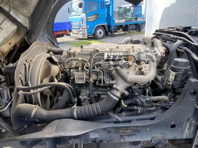 Mitsubishi Fuso Fighter 8