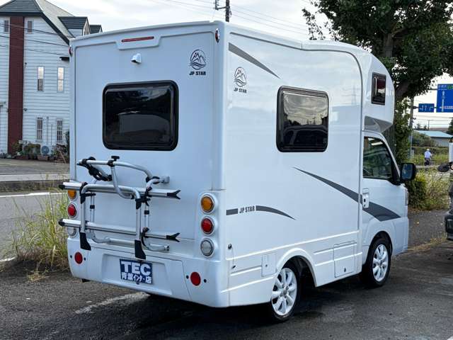 Daihatsu Hijet Truck 2