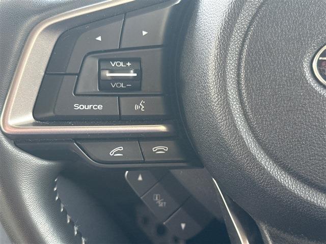 Subaru Legacy Outback 11