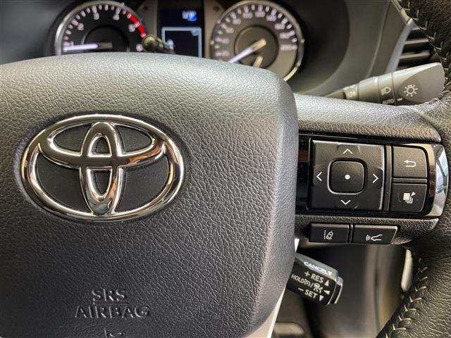 Toyota Hilux 12