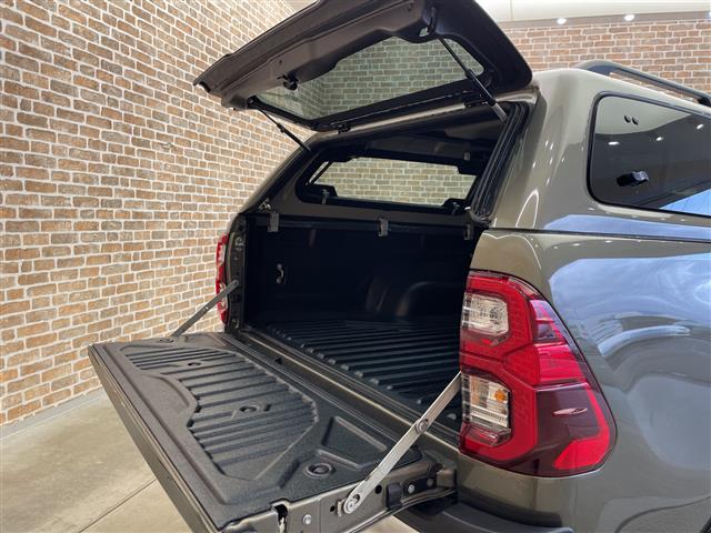 Toyota Hilux 3