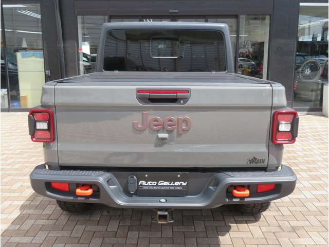 Jeep Gladiator 11