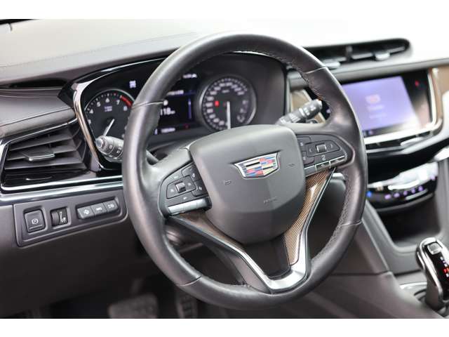Cadillac XT6 5