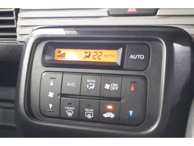 Honda N-VAN 10