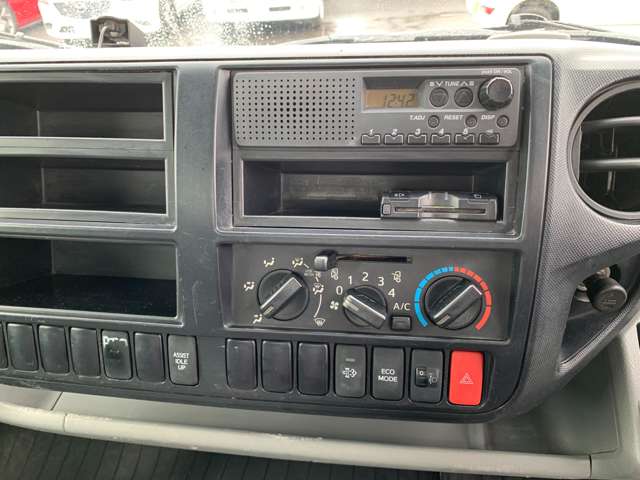 Hino Dutro 7