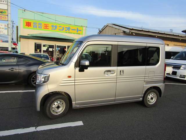 Honda N-VAN 11