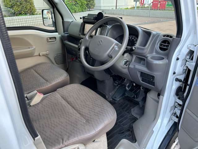 Suzuki Every 8