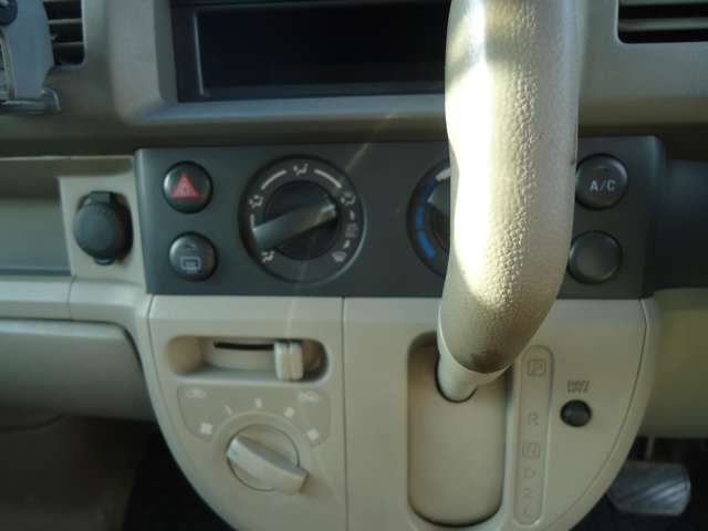 Suzuki Every 12
