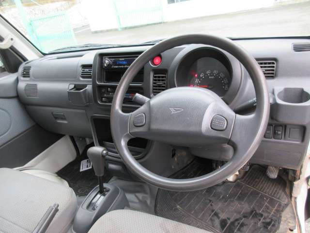 Daihatsu Hijet Truck 12