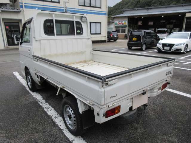 Daihatsu Hijet Truck 9