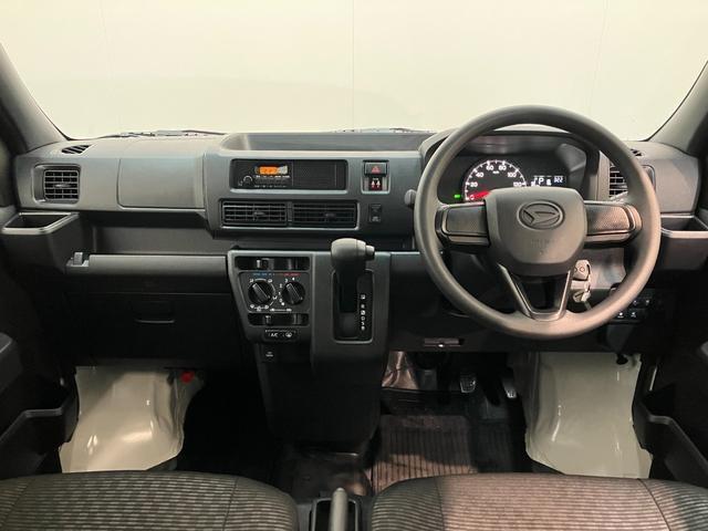 Daihatsu Hijet Cargo 2