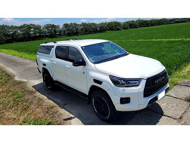 Toyota Hilux 7
