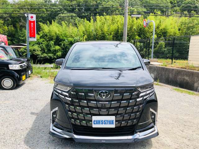 Toyota Alphard 8