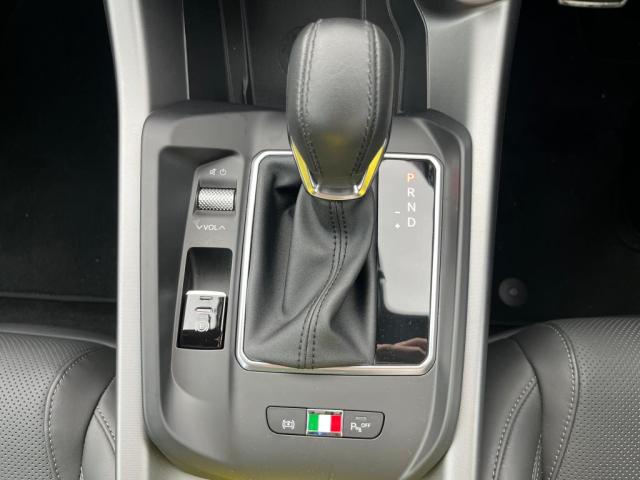 Alfa Romeo トナーレ 11