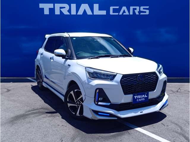 Daihatsu Rocky 11