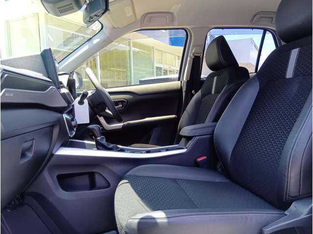 Daihatsu Rocky 8