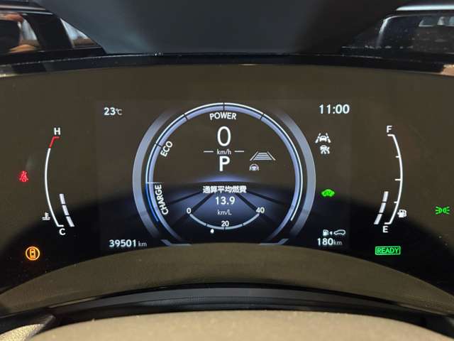 Lexus NX 12