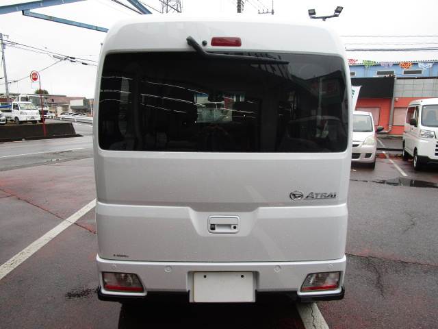 Daihatsu Atrai 5