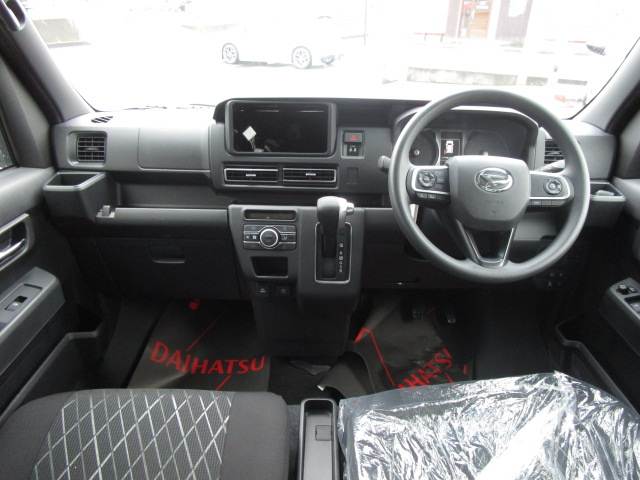 Daihatsu Atrai 9