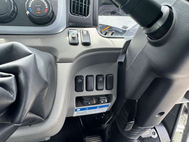 Mitsubishi Fuso Canter 8