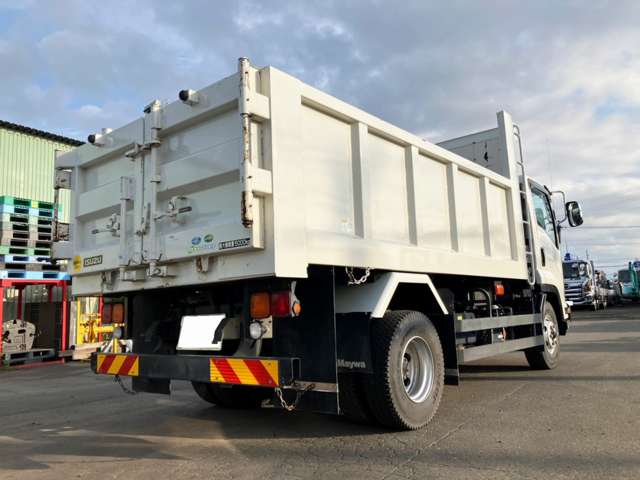 Isuzu Forward 3
