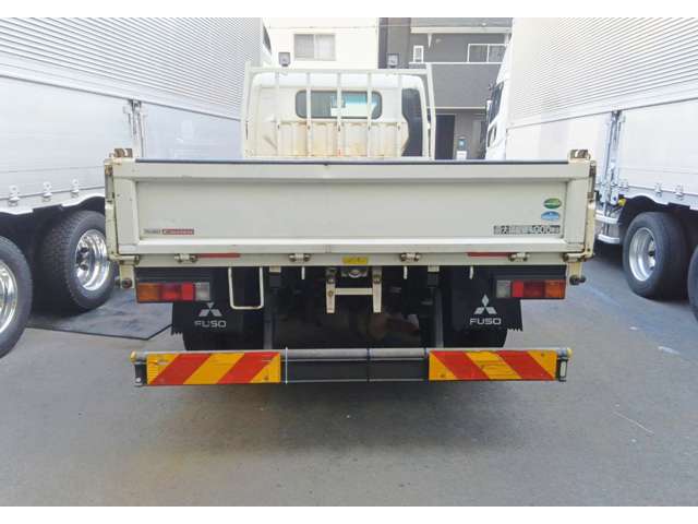 Mitsubishi Fuso Canter 6