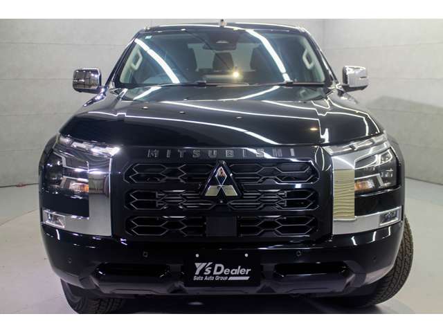 Mitsubishi Triton 2