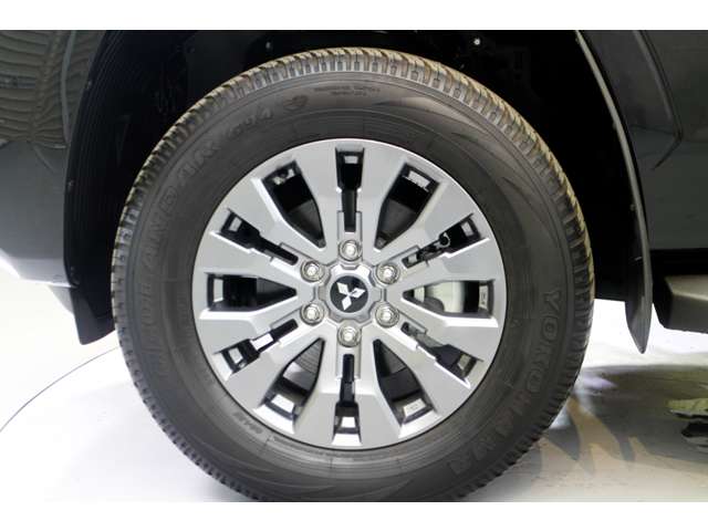 Mitsubishi Triton 10