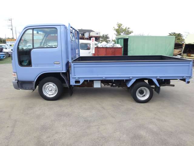 Isuzu Elf 11