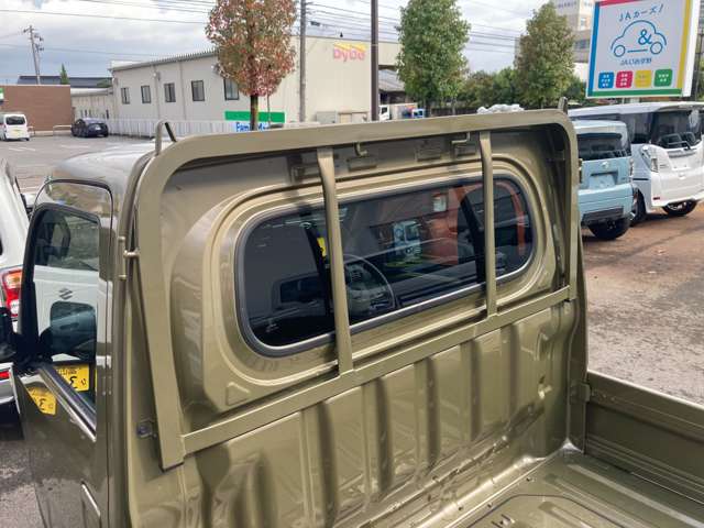 Daihatsu Hijet Truck 12