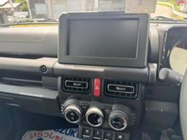 Suzuki Jimny 3