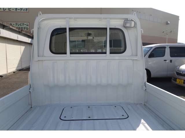 Daihatsu Hijet Truck 11