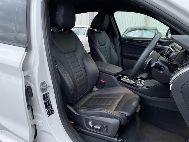 BMW X4 8