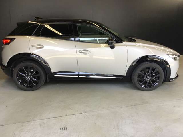 Mazda CX-3 11