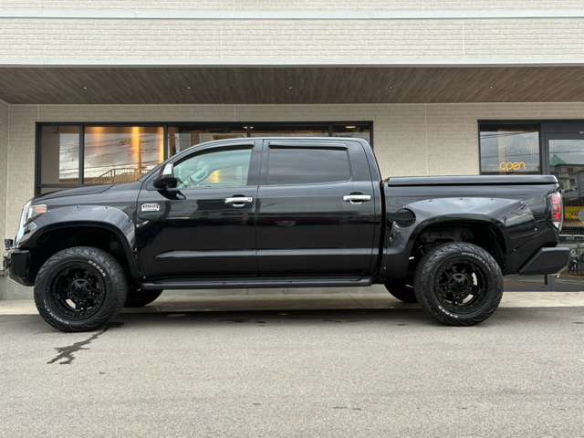 Toyota Tundra 3
