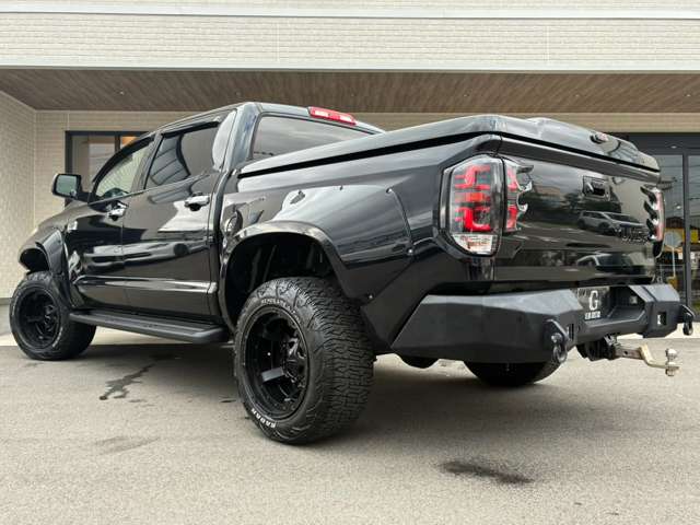 Toyota Tundra 4