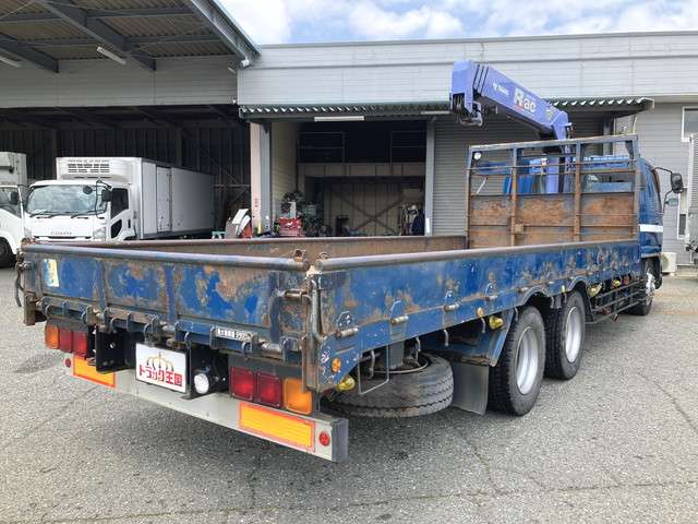 Mitsubishi Fuso Fighter 2