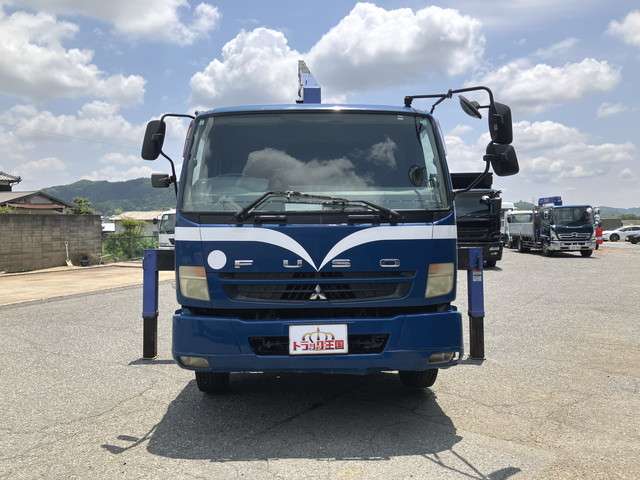 Mitsubishi Fuso Fighter 4