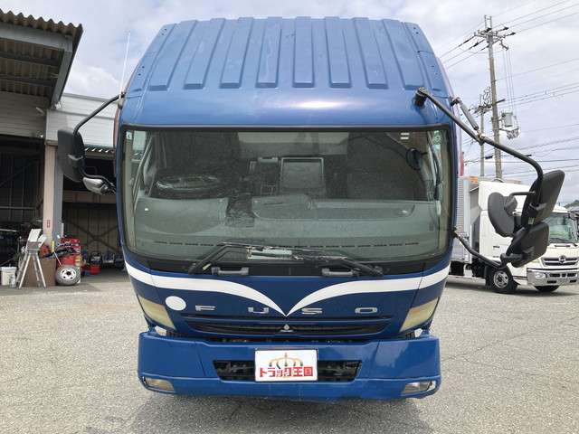 Mitsubishi Fuso Fighter 5