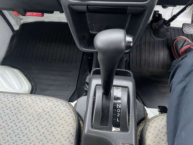 Suzuki Carry 11