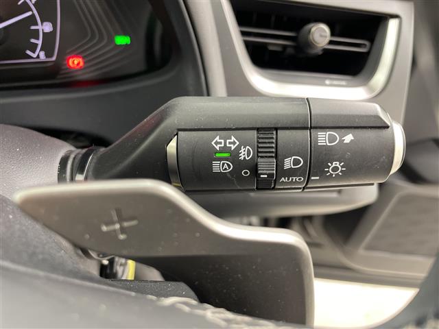 Lexus UX 11