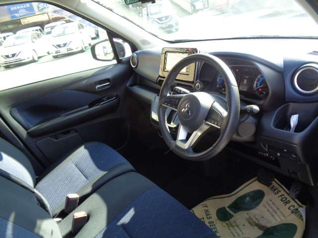 Mitsubishi eK X 12