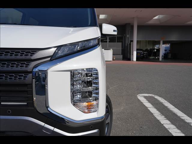 Mitsubishi eK X 6