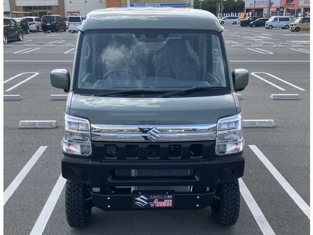 Suzuki Every 8