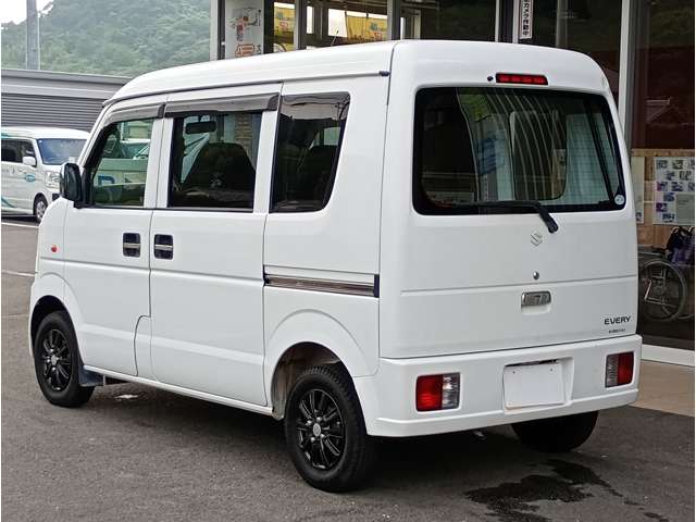 Suzuki Every 5