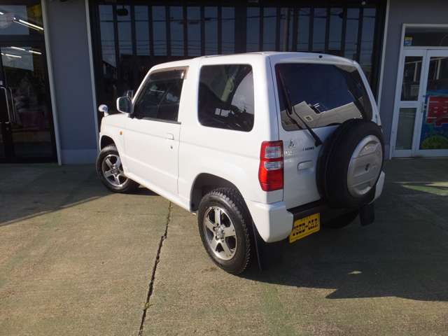 Mitsubishi Pajero Mini 11