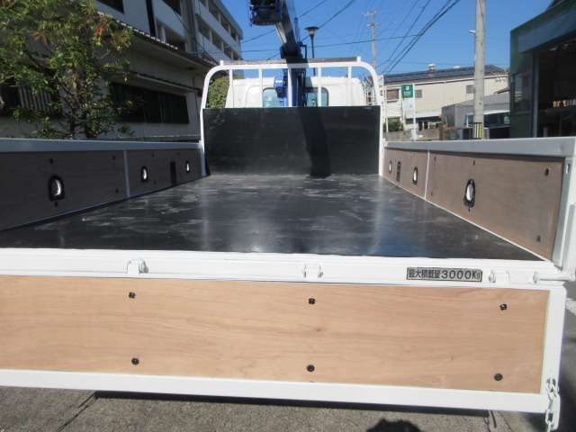 Isuzu Elf 5