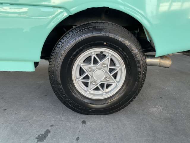 Daihatsu Midget II 8