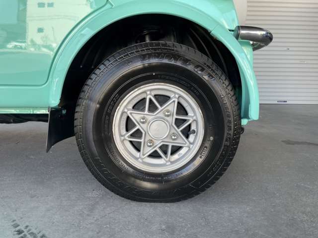 Daihatsu Midget II 9