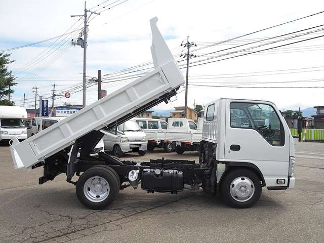 Isuzu Elf 5